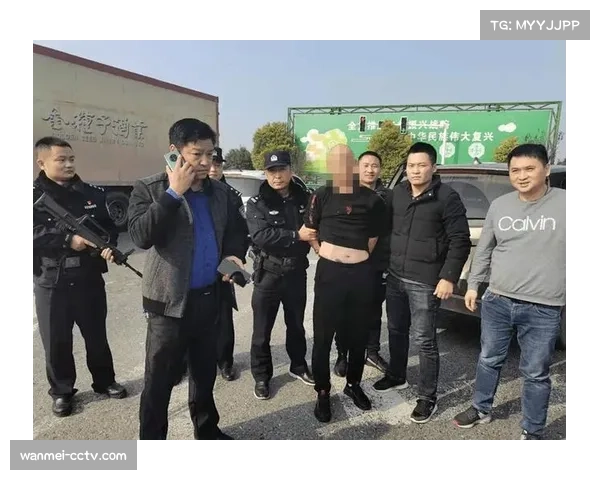 马赛警方通报：抓获三名涉嫌在网上贩卖假球票的嫌疑人
